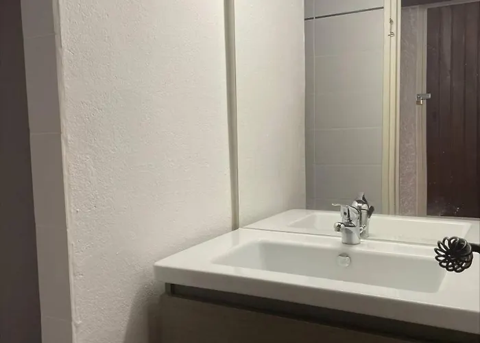 Sp460-009 Maison 4 Pieces Pierre La