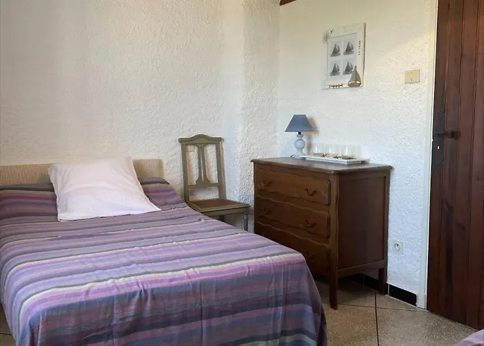 Sp460-009 Maison 4 Pieces Pierre La * Saint-Pierre-la-Mer (Aude)